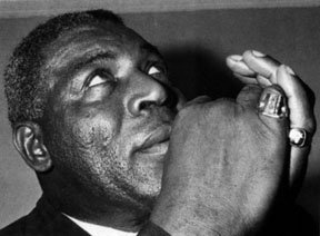 Howlin’ Wolf (Chester Arthur Burnett)